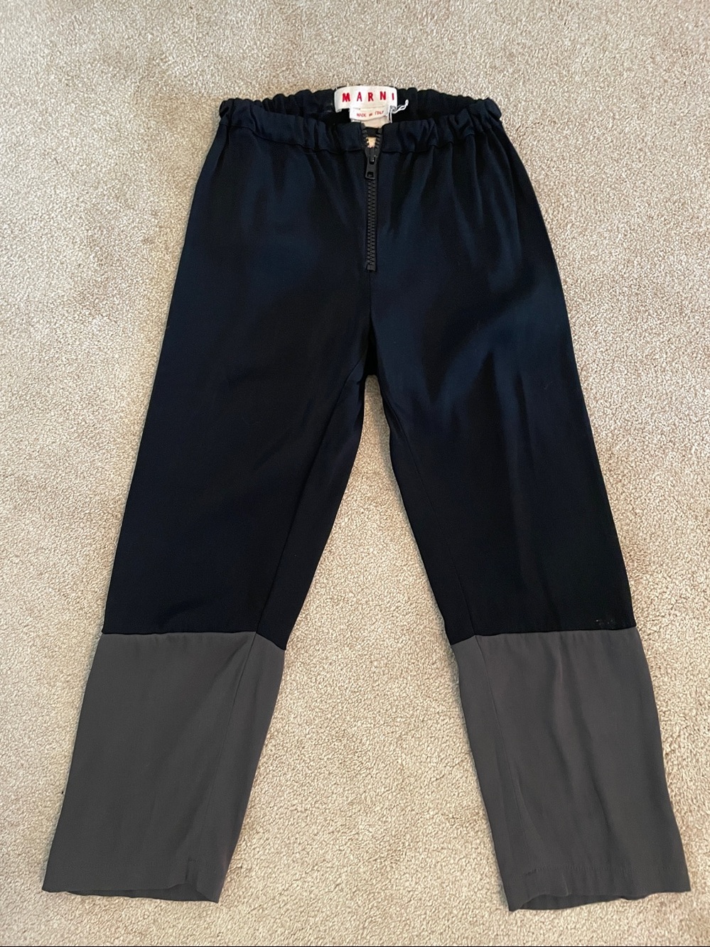 Marni Italy vintage pants heavy viscose satin IT 44 fits US 6/8 black gray